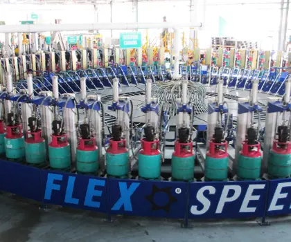 image of a FLEXSPEED carrousel with LPG cylinders
